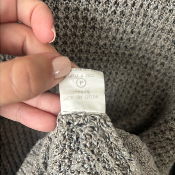 Pink Clover Greige Crew Neck Sweater with Ribbed Texture - Picture 5 of 6